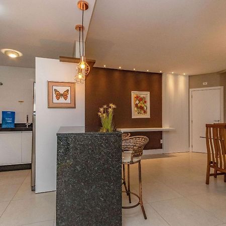 Boulevard 224D - Excelente Apartamento Em Condominio De Luxo No Centro De Bombinhas - Piscina - Jacuzzi - Academia - Portaria 24H. エクステリア 写真