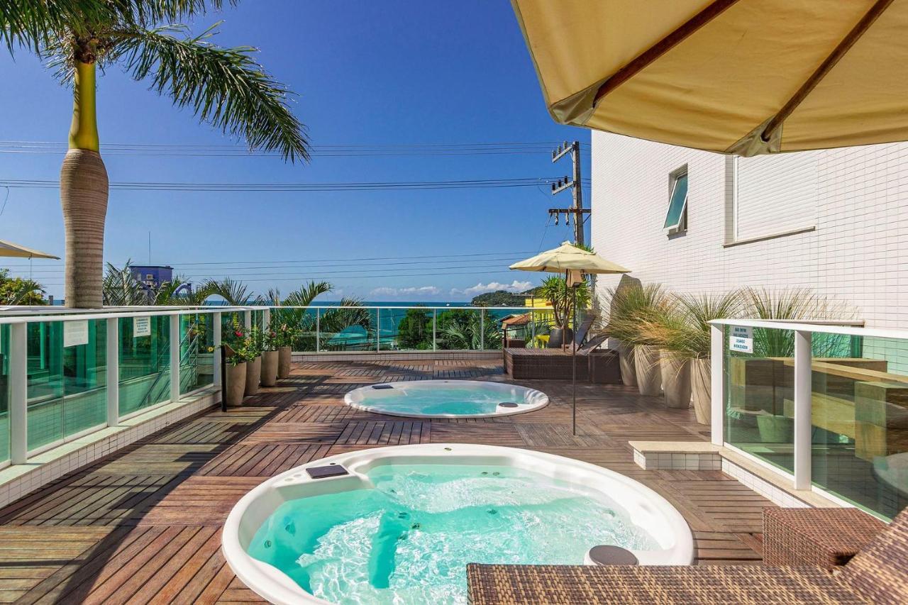 Boulevard 224D - Excelente Apartamento Em Condominio De Luxo No Centro De Bombinhas - Piscina - Jacuzzi - Academia - Portaria 24H. エクステリア 写真