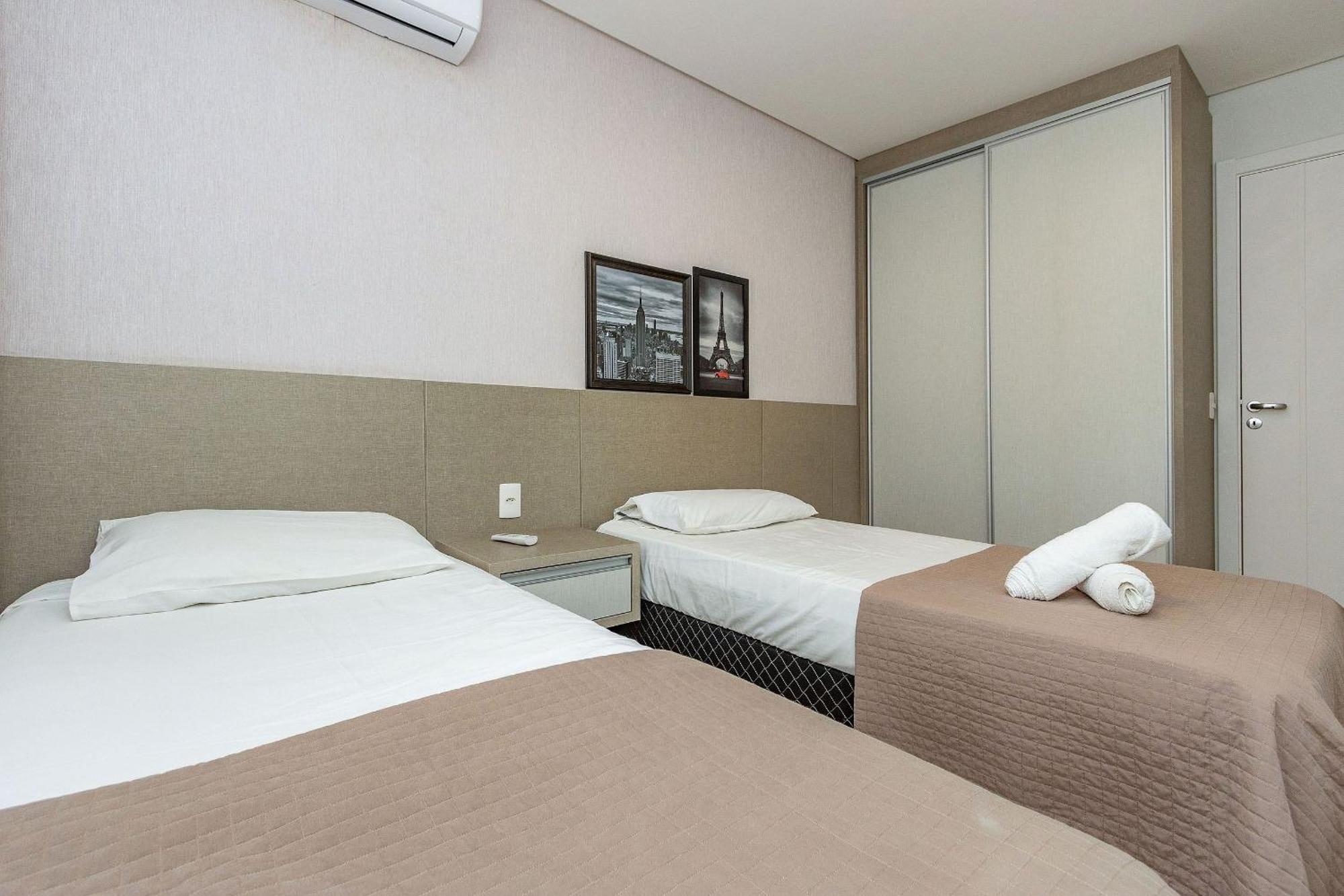 Boulevard 224D - Excelente Apartamento Em Condominio De Luxo No Centro De Bombinhas - Piscina - Jacuzzi - Academia - Portaria 24H. エクステリア 写真