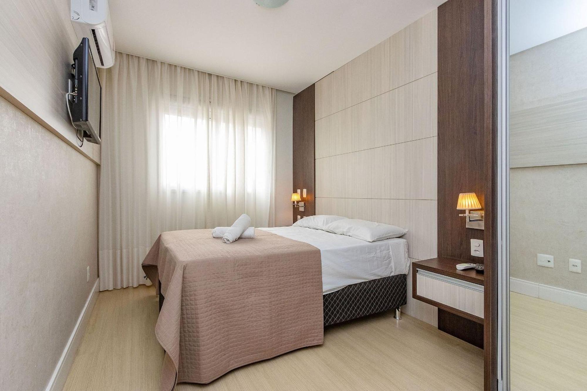 Boulevard 224D - Excelente Apartamento Em Condominio De Luxo No Centro De Bombinhas - Piscina - Jacuzzi - Academia - Portaria 24H. エクステリア 写真