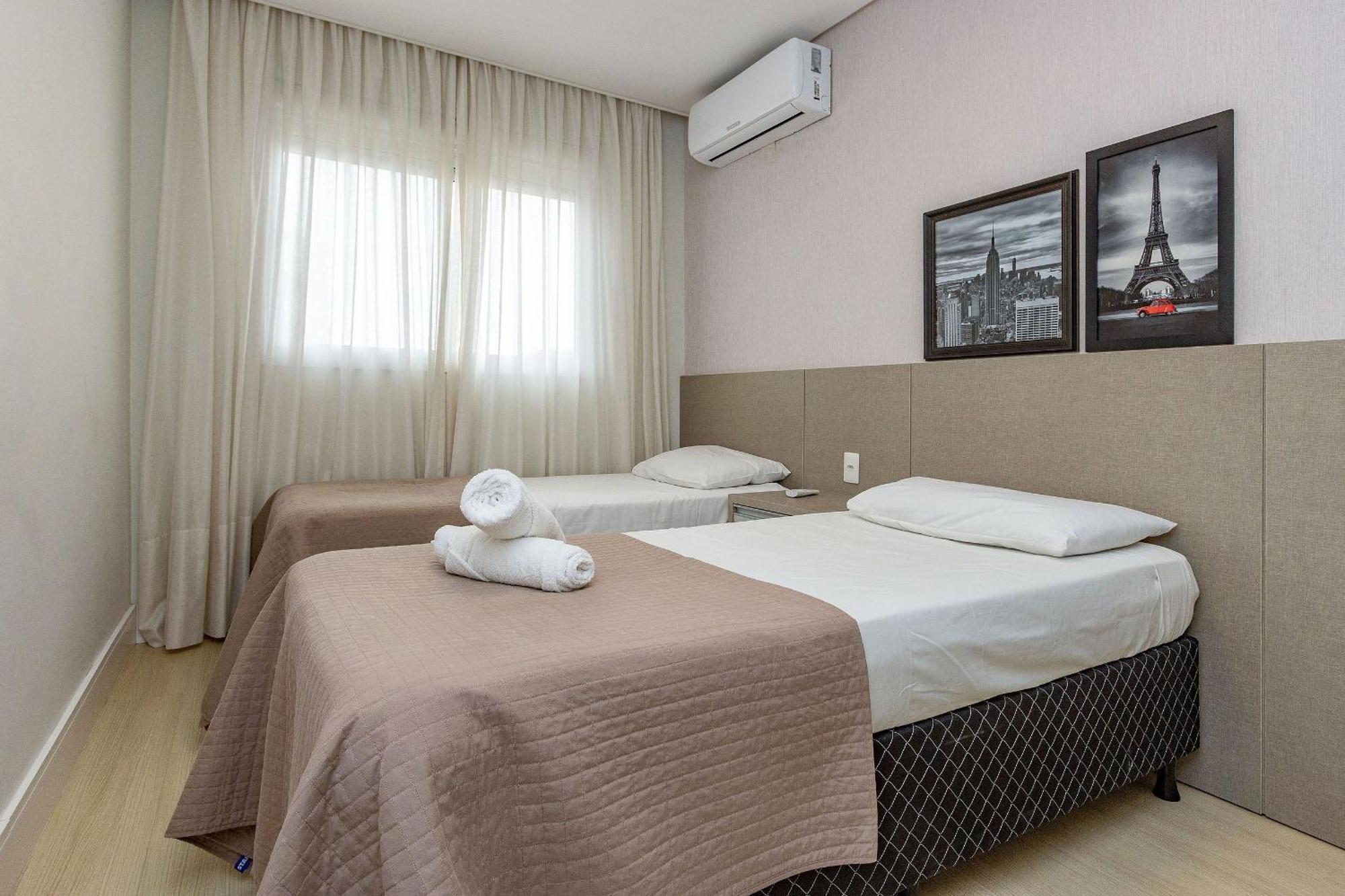 Boulevard 224D - Excelente Apartamento Em Condominio De Luxo No Centro De Bombinhas - Piscina - Jacuzzi - Academia - Portaria 24H. エクステリア 写真