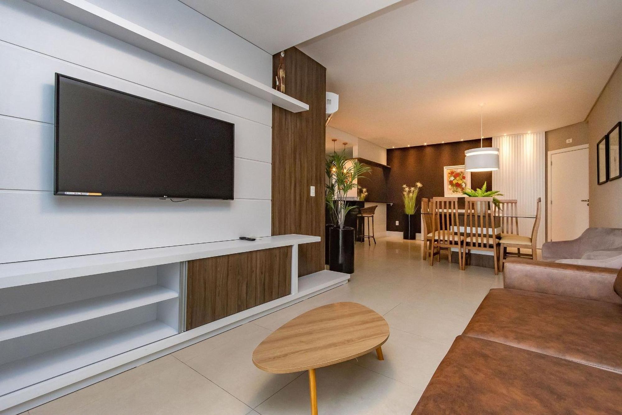 Boulevard 224D - Excelente Apartamento Em Condominio De Luxo No Centro De Bombinhas - Piscina - Jacuzzi - Academia - Portaria 24H. エクステリア 写真